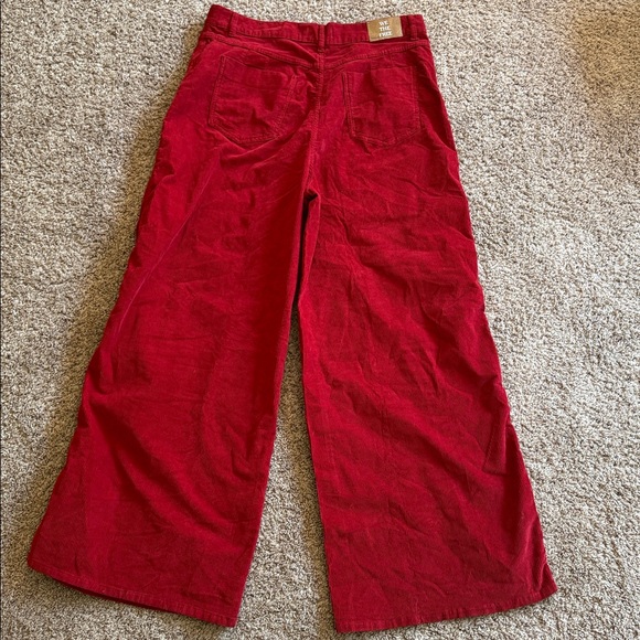 We the Free red curvy Gia high rise corduroy wide leg pants size 35 or 18 - Picture 7 of 7